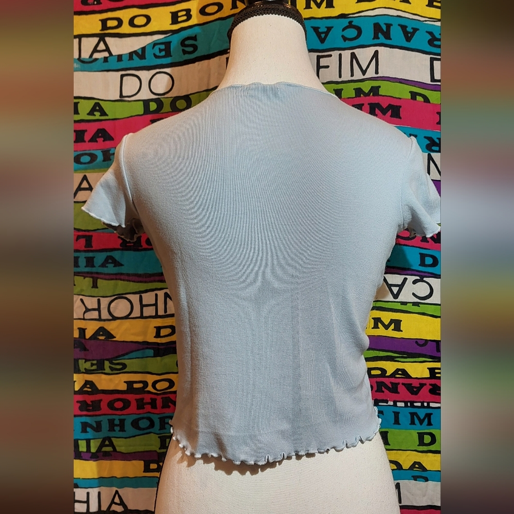 Brandy Melville Light Blue Ruffle Hem Crop Top - Picture 4 of 7